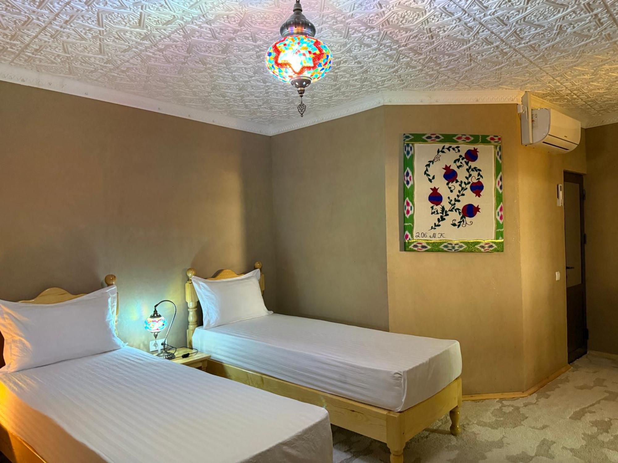 Azaliya Hostel Samarkand Exterior photo